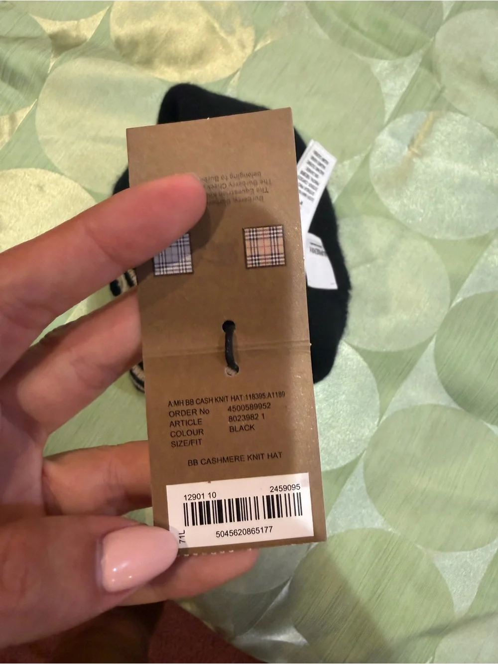 Burberry Black Beanie with Logo Border